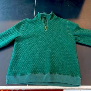 Warm barely used sweater! Crown & Ivy